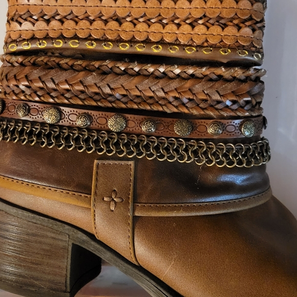 Booties - Picture 11 of 11